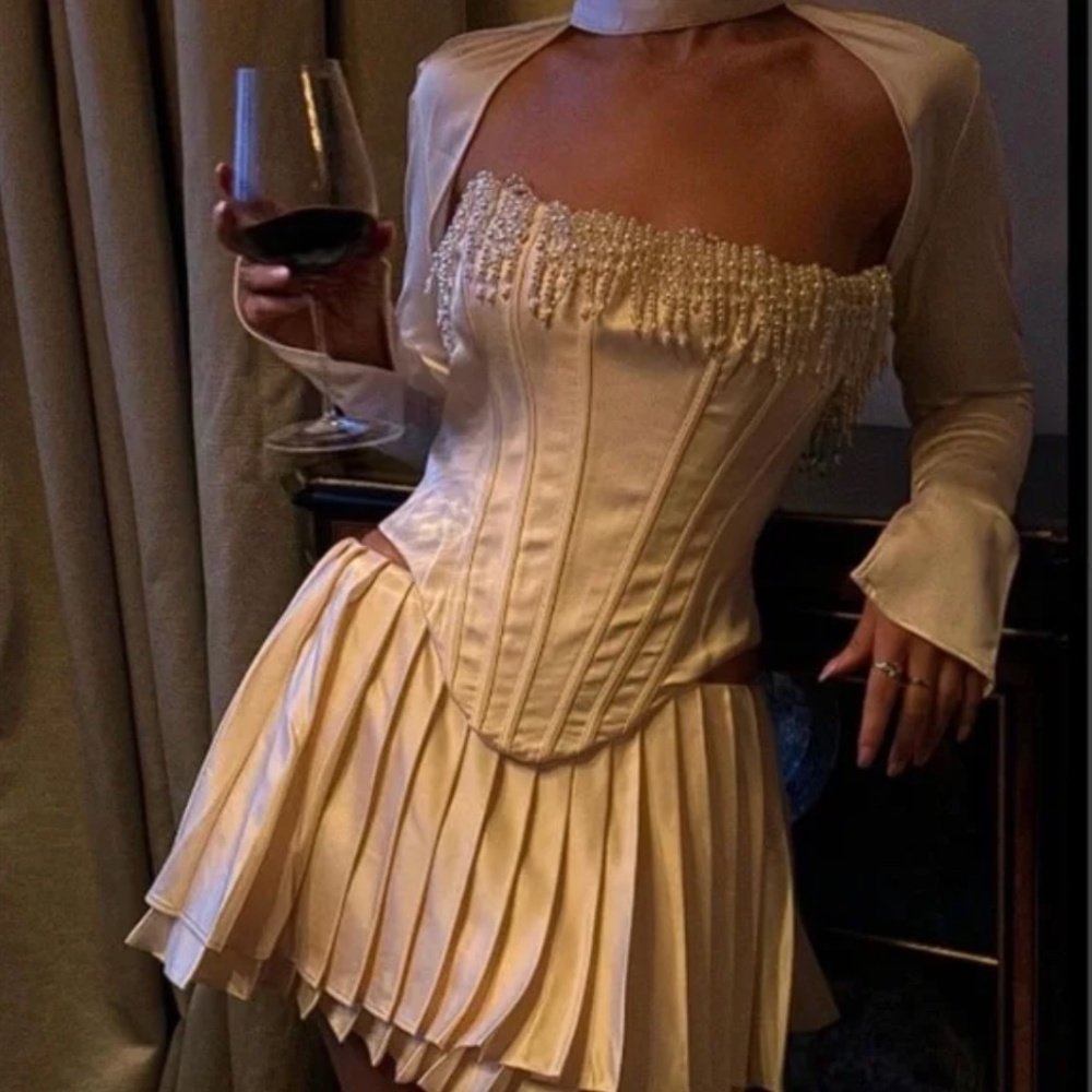 HOUSE OFβ CB 'Aubrie' Vintage Cream Embellished Satin Corset With Sleeve Size L